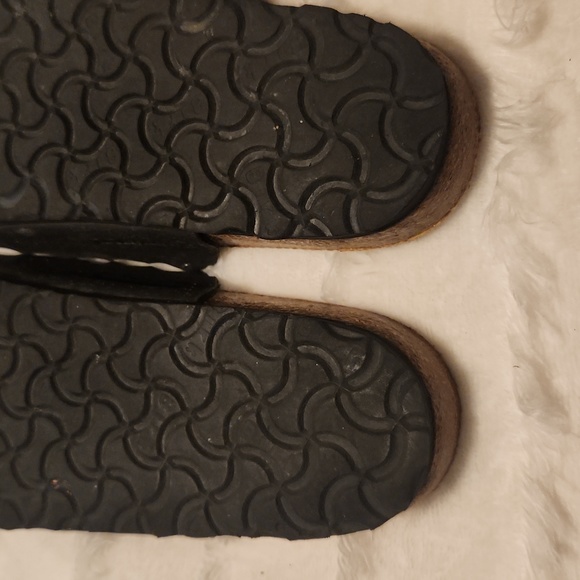 Birkenstock suade black sandals near new size 7W true size fit 8 1/2 to 9 - Picture 7 of 10